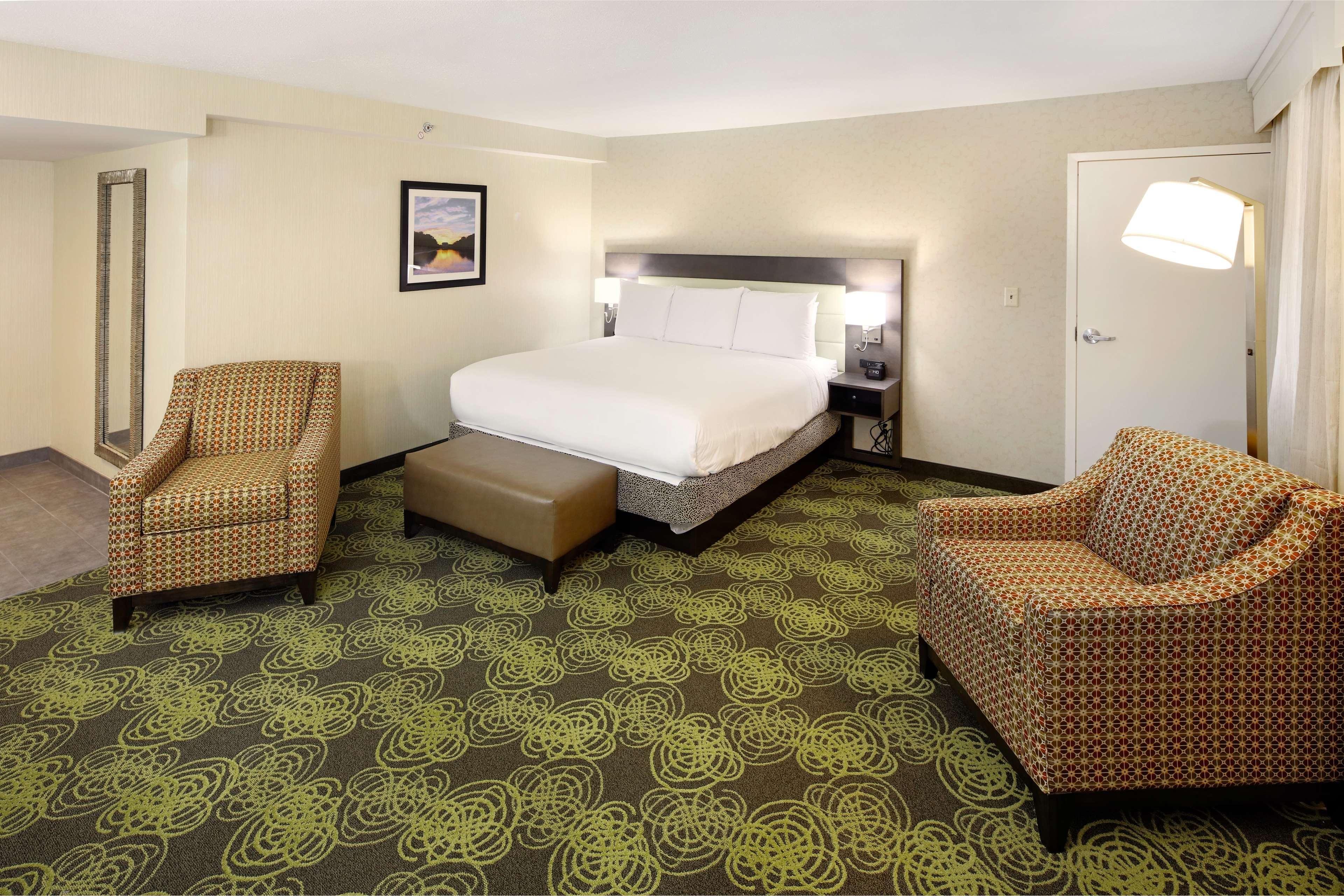 Hilton Garden Inn Reagan National Airport Арлингтон Номер фото